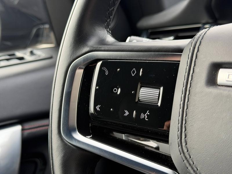 Photo 17 de l’annonce de LAND-ROVER Discovery Sport d’occasion à vendre à AIX-EN-PROVENCE