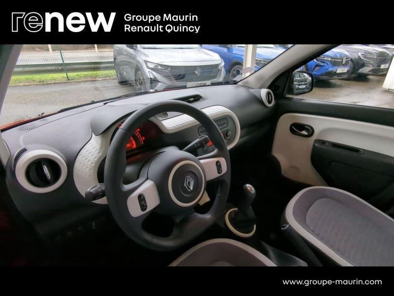 Photo 13 de l’annonce de RENAULT Twingo d’occasion à vendre à QUINCY-SOUS-SÉNART