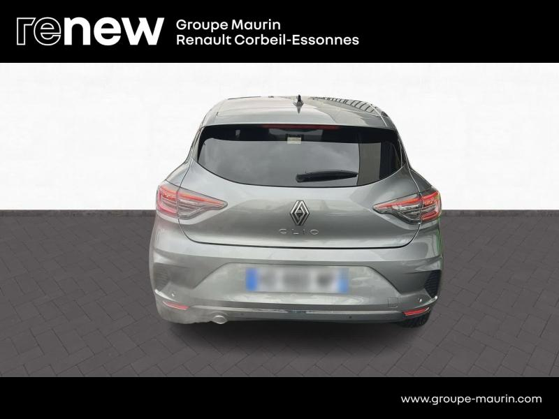 Photo 6 de l’annonce de RENAULT Clio d’occasion à vendre à CORBEIL-ESSONNES
