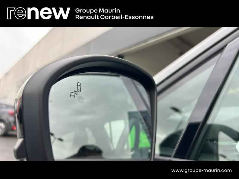 Photo 10 de l’annonce de RENAULT Clio d’occasion à vendre à CORBEIL-ESSONNES