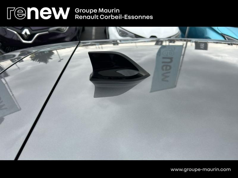 Photo 11 de l’annonce de RENAULT Clio d’occasion à vendre à CORBEIL-ESSONNES