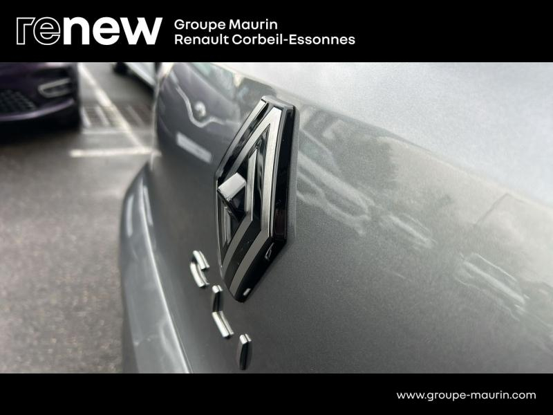 Photo 12 de l’annonce de RENAULT Clio d’occasion à vendre à CORBEIL-ESSONNES