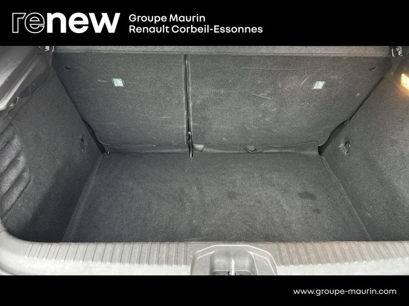 Photo 13 de l’annonce de RENAULT Clio d’occasion à vendre à CORBEIL-ESSONNES