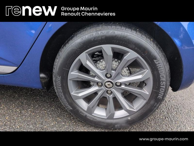 Photo 8 de l’annonce de RENAULT Clio d’occasion à vendre à CHENNEVIÈRES-SUR-MARNE