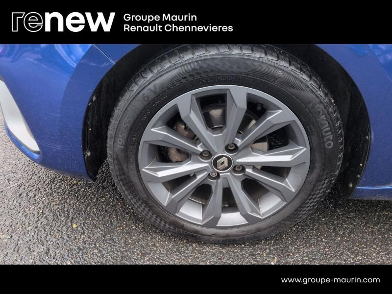 Photo 9 de l’annonce de RENAULT Clio d’occasion à vendre à CHENNEVIÈRES-SUR-MARNE