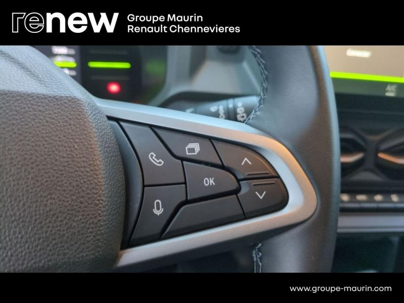 Photo 18 de l’annonce de DACIA Duster d’occasion à vendre à CHENNEVIÈRES-SUR-MARNE