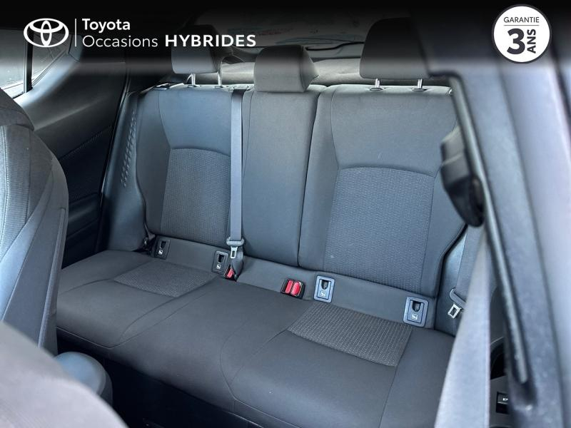 Photo 12 de l’annonce de TOYOTA C-HR d’occasion à vendre à AUBIÈRE