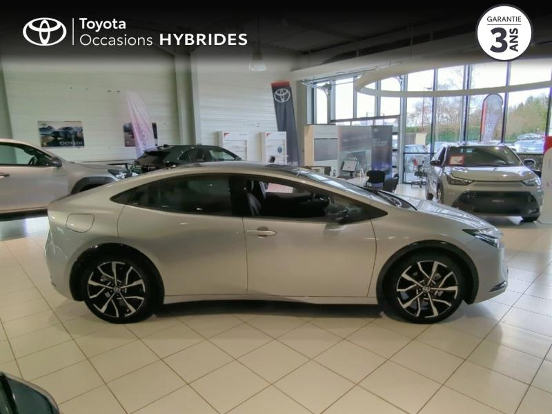 Photo 17 de l’annonce de TOYOTA Prius Rechargeable d’occasion à vendre à CHARMEIL