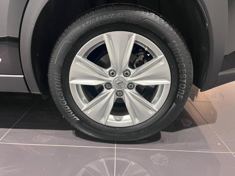 Photo 15 de l’annonce de LEXUS UX d’occasion à vendre à LATTES