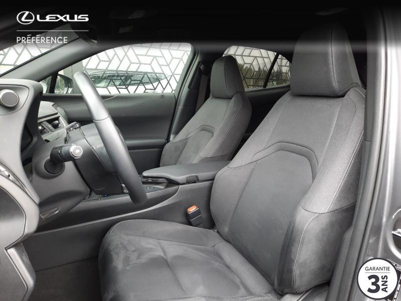Photo 8 de l’annonce de LEXUS UX d’occasion à vendre à LATTES