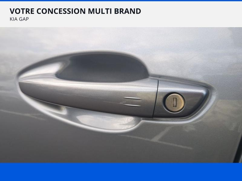 Photo 16 de l’annonce de PEUGEOT 3008 d’occasion à vendre à GAP