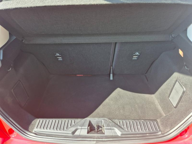 Photo 13 de l’annonce de FORD Fiesta d’occasion à vendre à CARCASSONNE