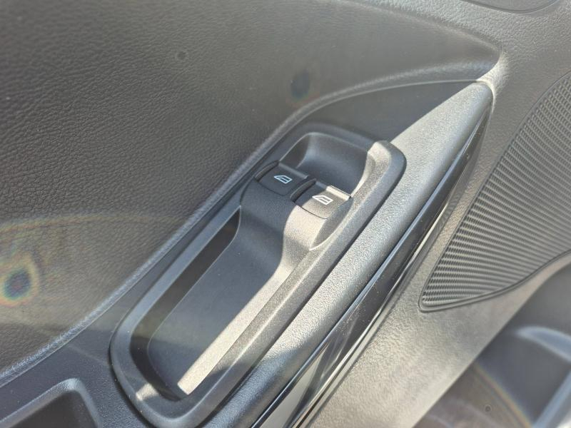 Photo 6 de l’annonce de FORD Ka+ d’occasion à vendre à CARCASSONNE