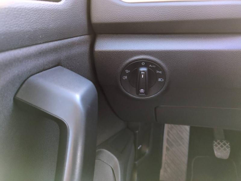 Photo 13 de l’annonce de VOLKSWAGEN T-Roc d’occasion à vendre à NÎMES