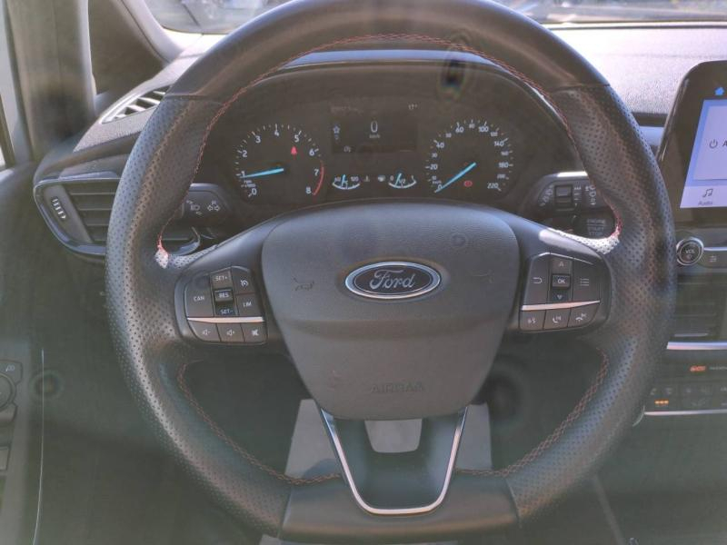 Photo 10 de l’annonce de FORD Fiesta d’occasion à vendre à NÎMES