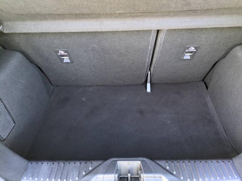 Photo 17 de l’annonce de FORD Fiesta d’occasion à vendre à NÎMES