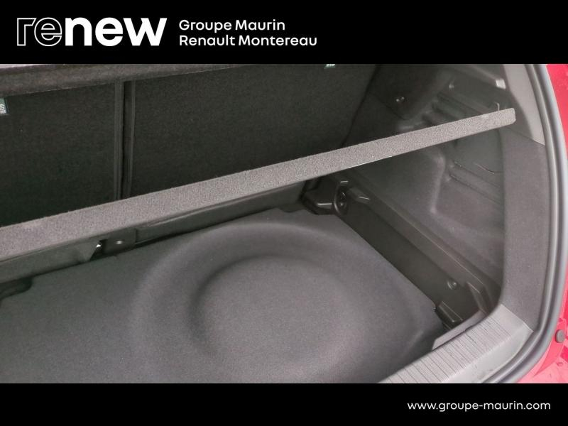 Photo 14 de l’annonce de RENAULT Captur d’occasion à vendre à VARENNES SUR SEINE