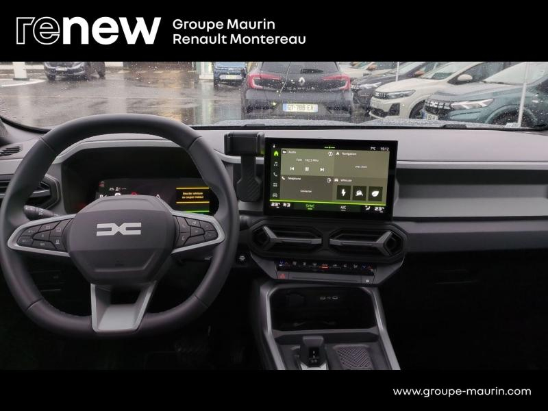 Photo 8 de l’annonce de DACIA  d’occasion à vendre à VARENNES SUR SEINE