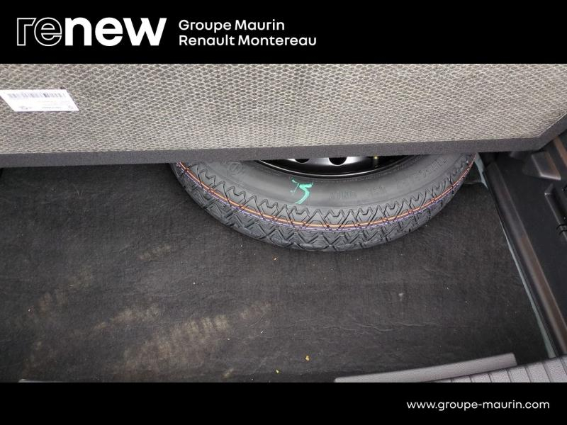 Photo 15 de l’annonce de DACIA  d’occasion à vendre à VARENNES SUR SEINE