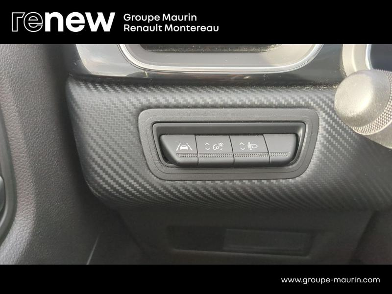 Photo 16 de l’annonce de RENAULT Captur d’occasion à vendre à VARENNES SUR SEINE