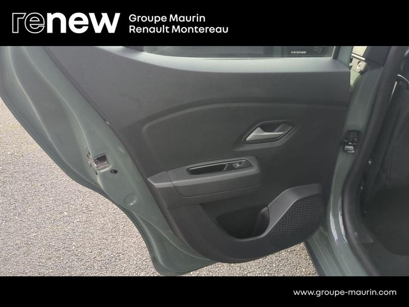 Photo 19 de l’annonce de DACIA Sandero d’occasion à vendre à VARENNES SUR SEINE