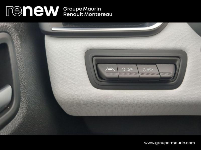 Photo 18 de l’annonce de RENAULT Clio d’occasion à vendre à VARENNES SUR SEINE