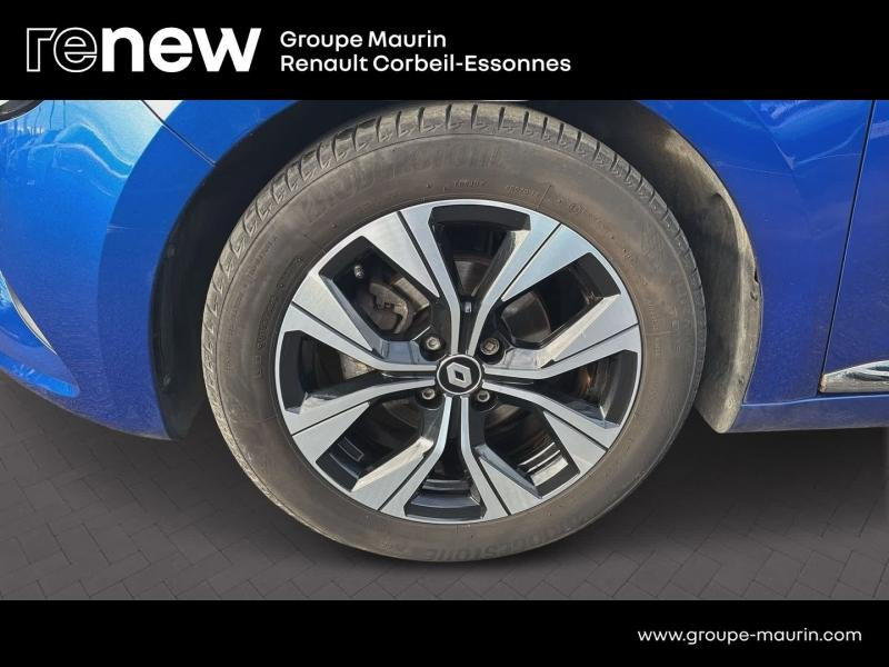 Photo 9 de l’annonce de RENAULT Clio d’occasion à vendre à CORBEIL-ESSONNES