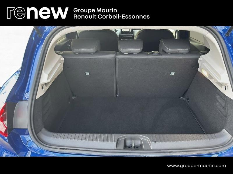 Photo 15 de l’annonce de RENAULT Clio d’occasion à vendre à CORBEIL-ESSONNES