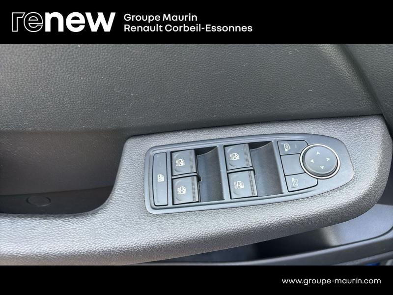 Photo 18 de l’annonce de RENAULT Clio d’occasion à vendre à CORBEIL-ESSONNES