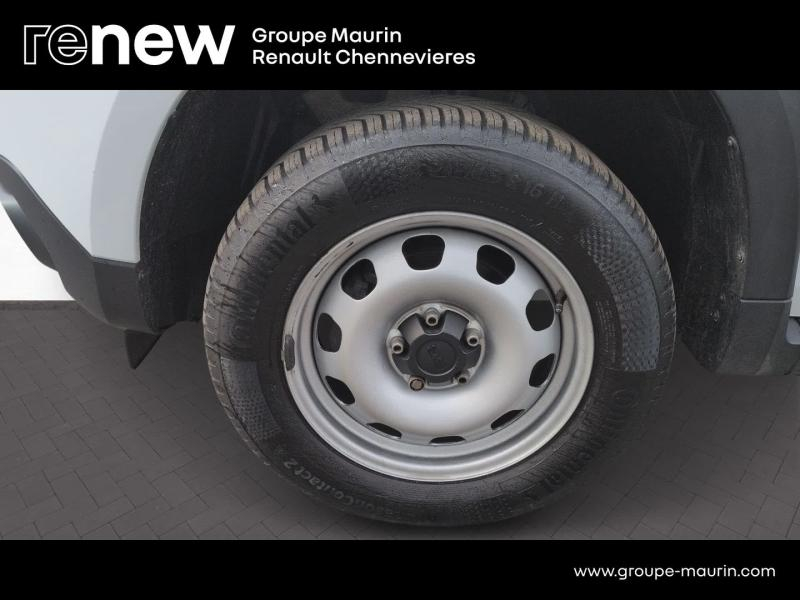 Photo 7 de l’annonce de DACIA Duster d’occasion à vendre à CHENNEVIÈRES-SUR-MARNE