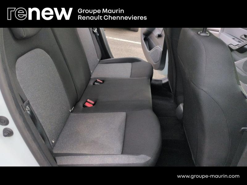 Photo 16 de l’annonce de DACIA Duster d’occasion à vendre à CHENNEVIÈRES-SUR-MARNE