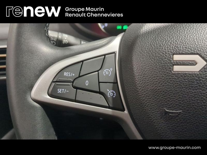 Photo 16 de l’annonce de DACIA Sandero d’occasion à vendre à CHENNEVIÈRES-SUR-MARNE