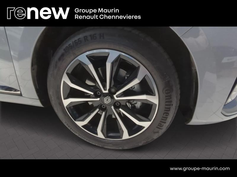 Photo 16 de l’annonce de RENAULT Clio d’occasion à vendre à CHENNEVIÈRES-SUR-MARNE