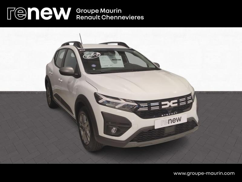 Photo 4 de l’annonce de DACIA Sandero d’occasion à vendre à CHENNEVIÈRES-SUR-MARNE