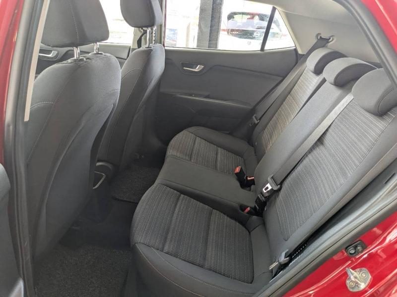 Photo 5 de l’annonce de KIA Stonic d’occasion à vendre à PAYS DE GEX