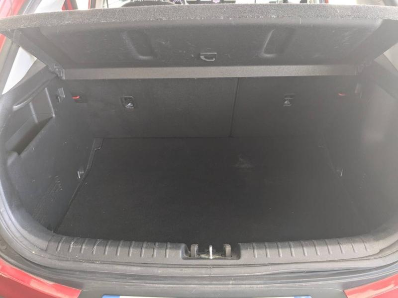 Photo 11 de l’annonce de KIA Stonic d’occasion à vendre à PAYS DE GEX