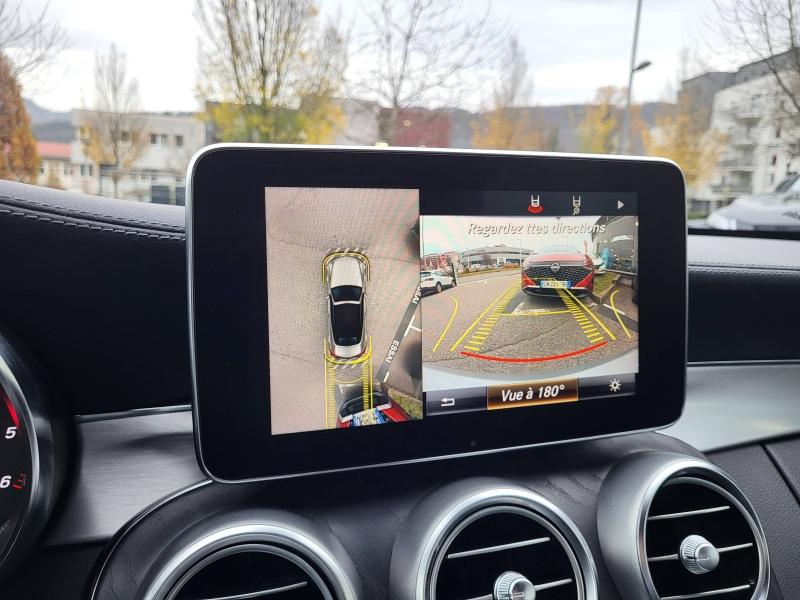 Photo 9 de l’annonce de MERCEDES-BENZ Classe C Cabriolet d’occasion à vendre à PAYS DE GEX