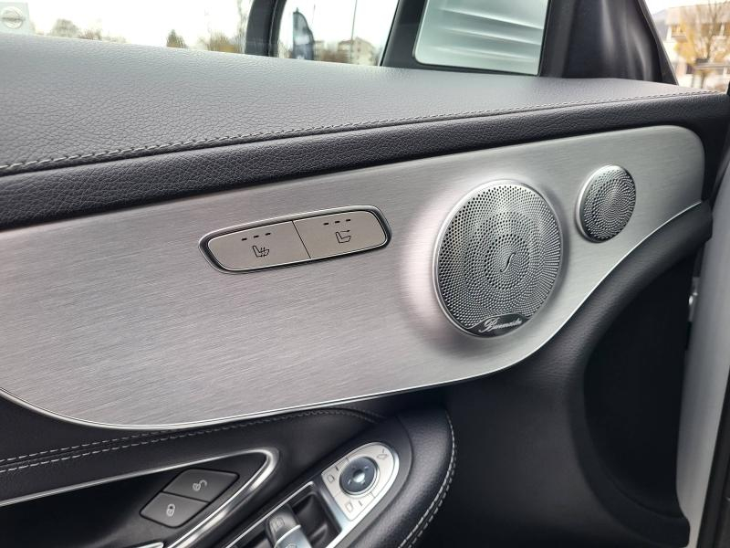 Photo 14 de l’annonce de MERCEDES-BENZ Classe C Cabriolet d’occasion à vendre à PAYS DE GEX