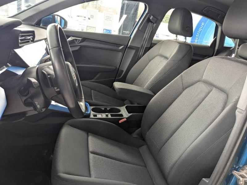 Photo 3 de l’annonce de AUDI A3 Berline d’occasion à vendre à PAYS DE GEX