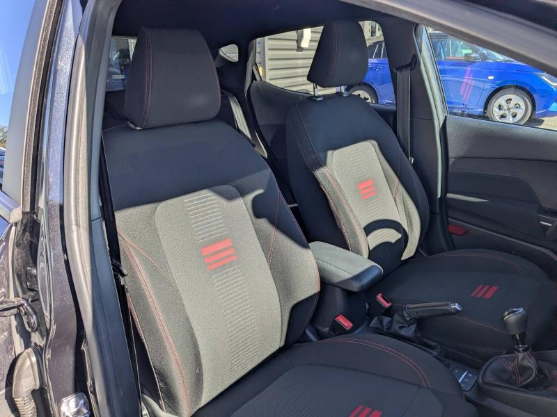 Photo 8 de l’annonce de FORD Fiesta d’occasion à vendre à DRAGUIGNAN