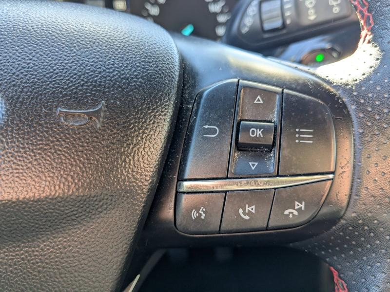 Photo 20 de l’annonce de FORD Fiesta d’occasion à vendre à DRAGUIGNAN