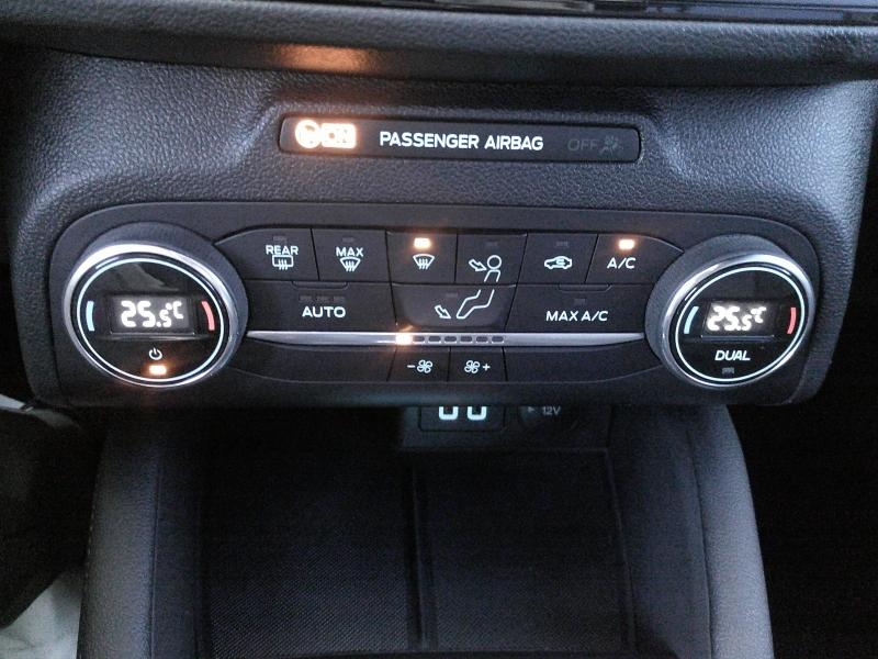 Photo 13 de l’annonce de FORD Focus d’occasion à vendre à PERPIGNAN