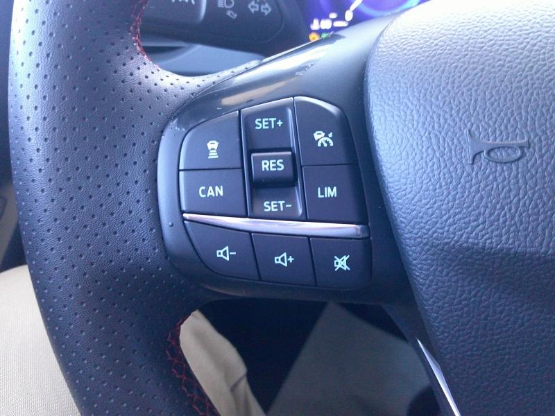 Photo 17 de l’annonce de FORD Focus d’occasion à vendre à PERPIGNAN