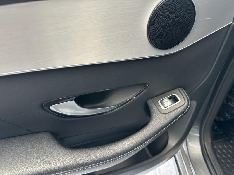 Photo 14 de l’annonce de MERCEDES-BENZ GLC Coupé d’occasion à vendre à ORANGE