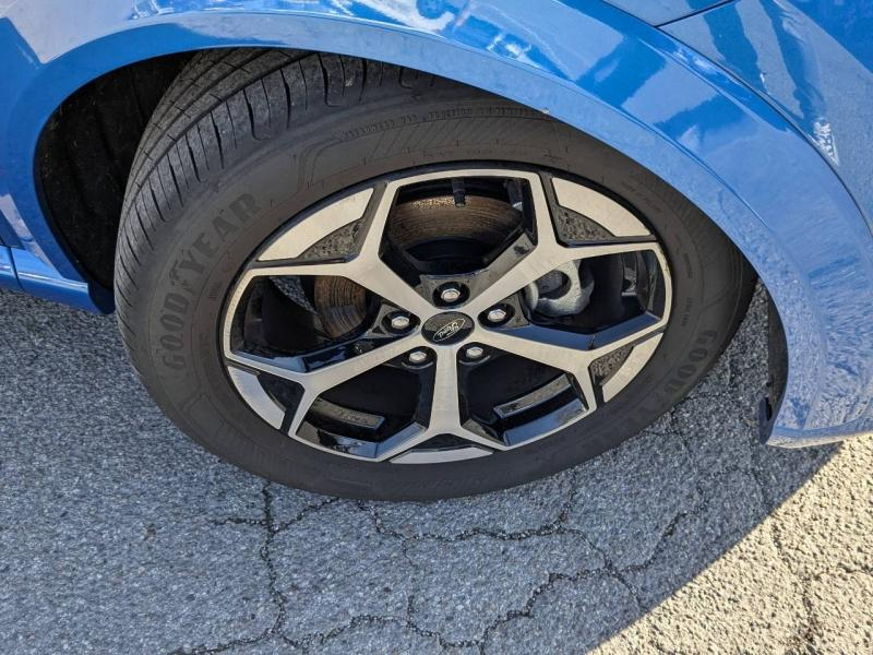 Photo 4 de l’annonce de FORD Puma d’occasion à vendre à AIX-EN-PROVENCE