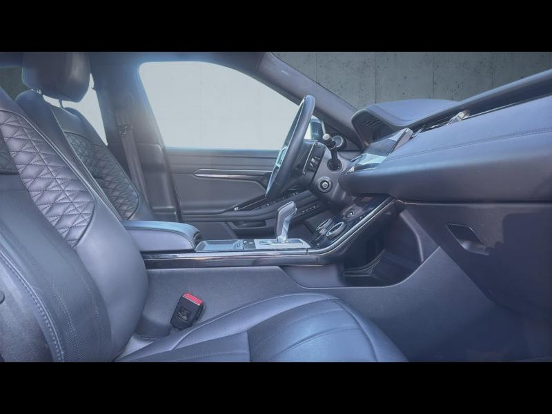 Photo 16 de l’annonce de LAND-ROVER Evoque d’occasion à vendre à Marseille