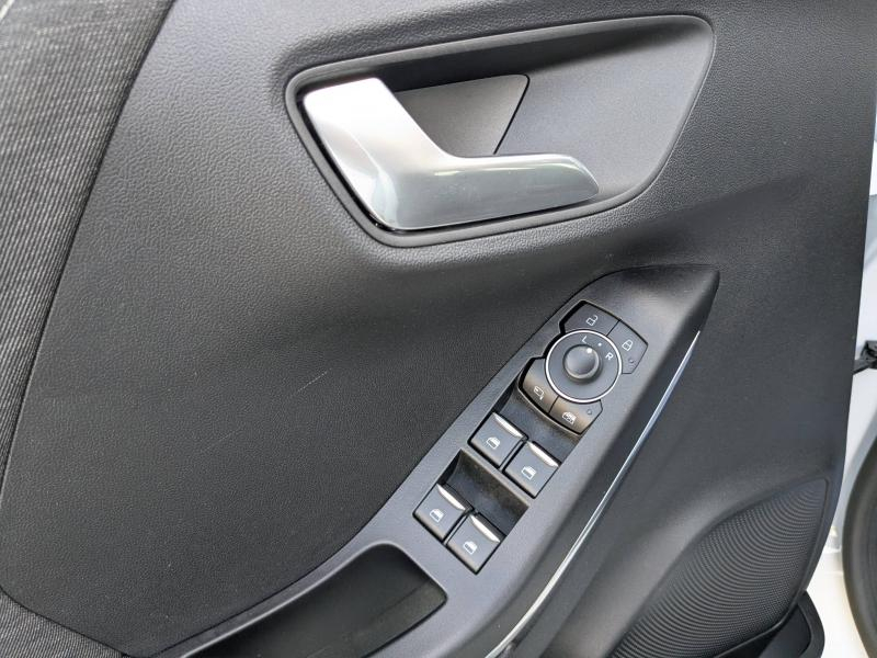 Photo 12 de l’annonce de FORD Puma d’occasion à vendre à LA VALETTE