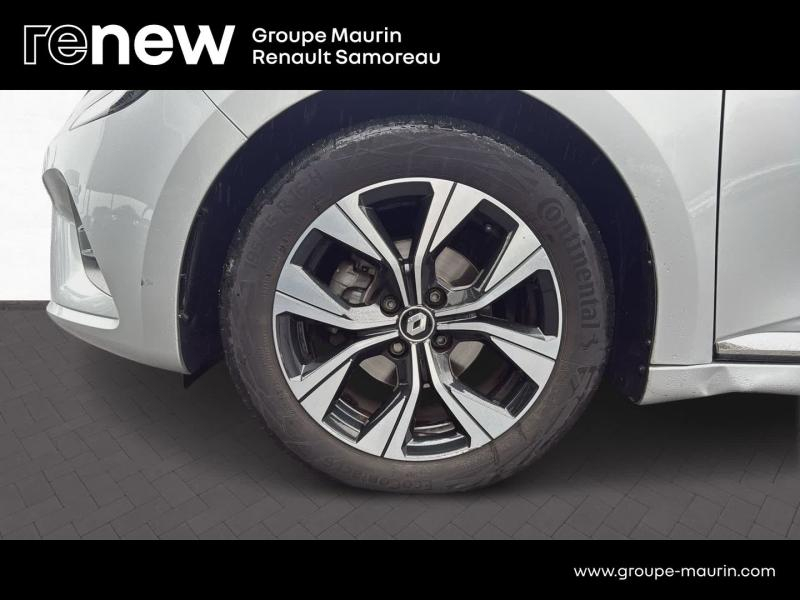 Photo 7 de l’annonce de RENAULT Clio d’occasion à vendre à SAMOREAU