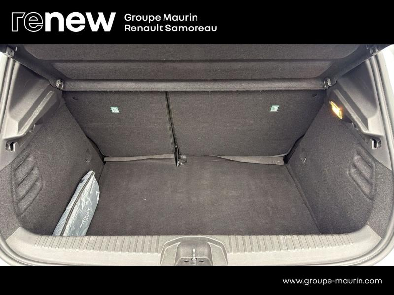 Photo 9 de l’annonce de RENAULT Clio d’occasion à vendre à SAMOREAU