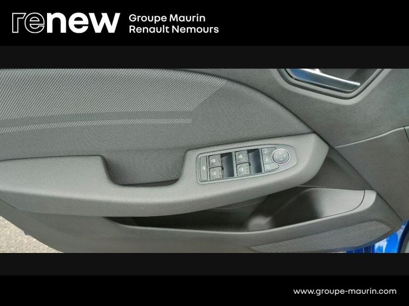 Photo 17 de l’annonce de RENAULT Clio d’occasion à vendre à SAINT PIERRE LES NEMOURS